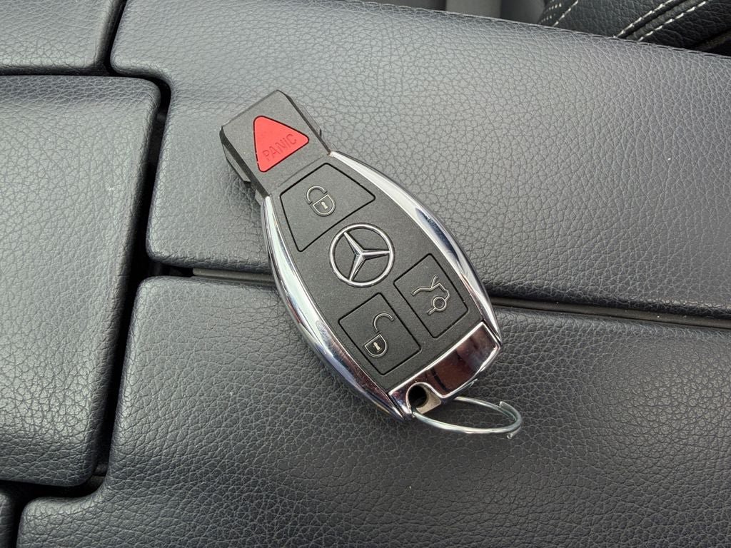 Used 2015 Mercedes-Benz E 400 Cabriolet image 31