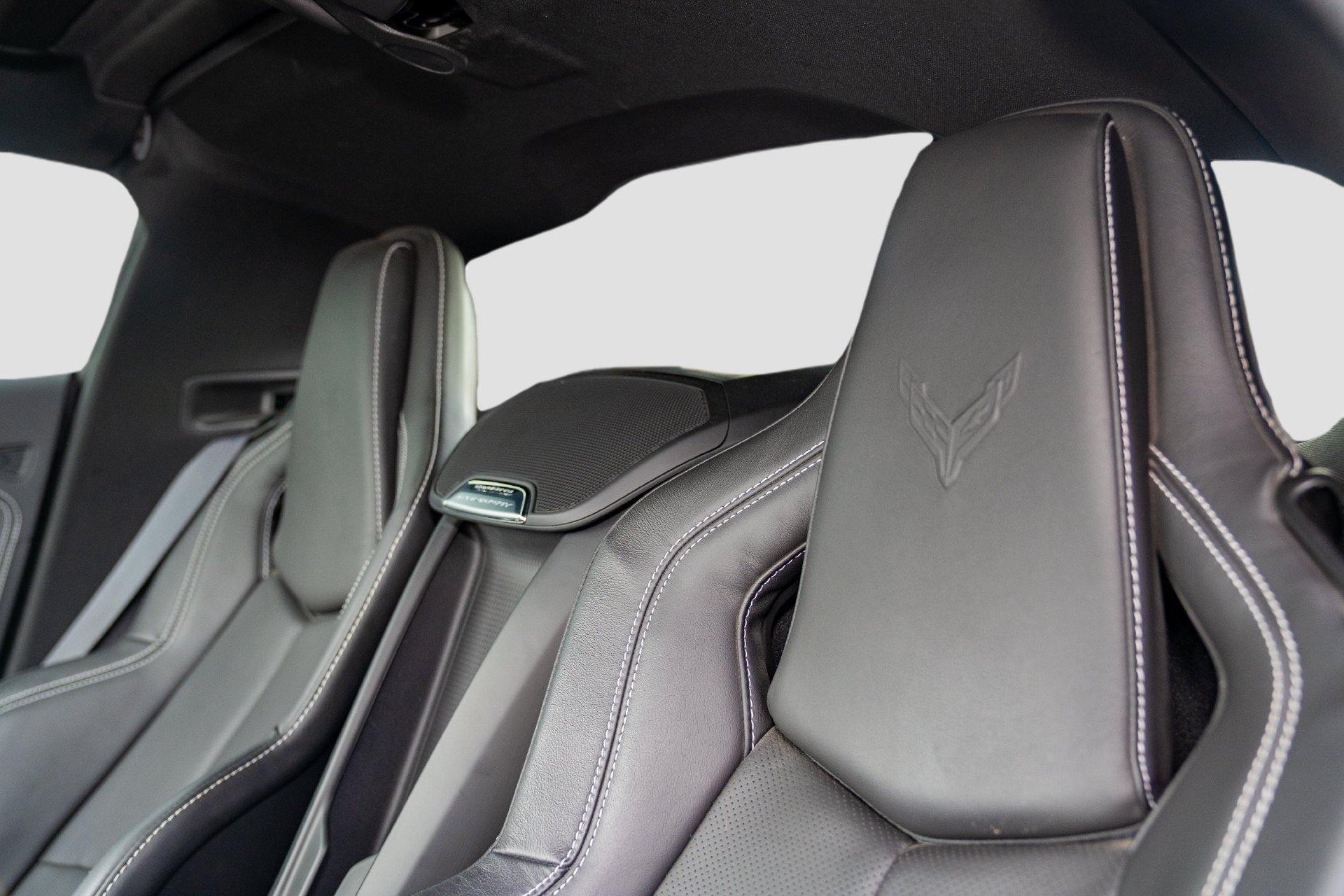 Used 2021 Chevrolet Corvette Stingray Coupe w/ Battery Protection Package RWD image 27