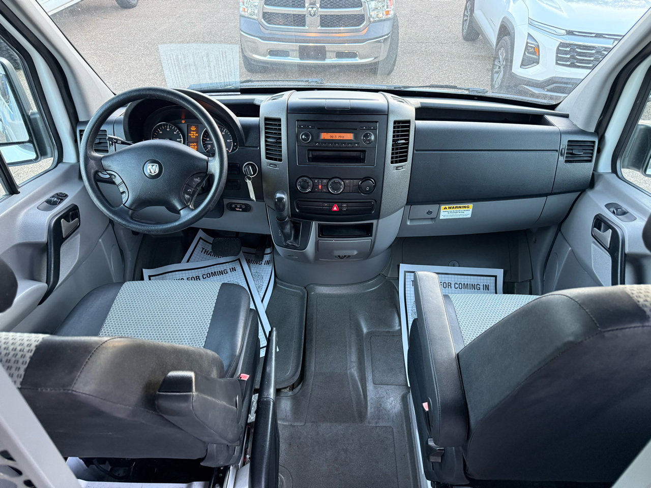 Used 2008 Dodge Sprinter 2500 image 13