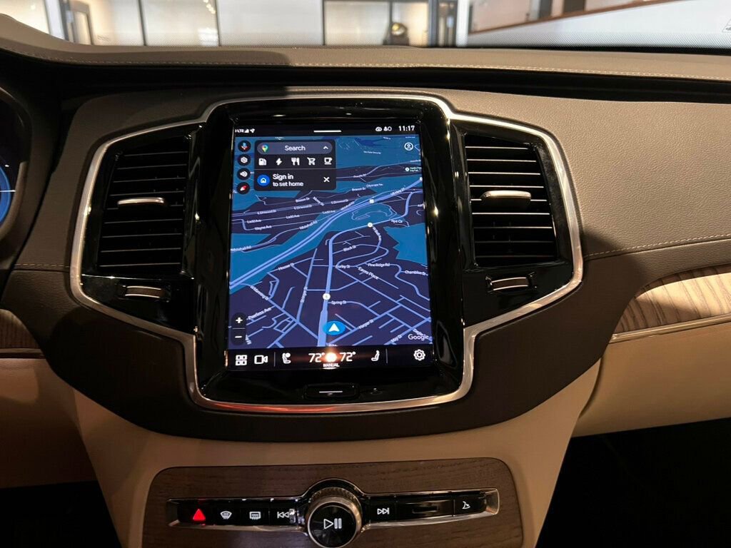 Used 2023 Volvo XC90 T8 Ultimate image 20