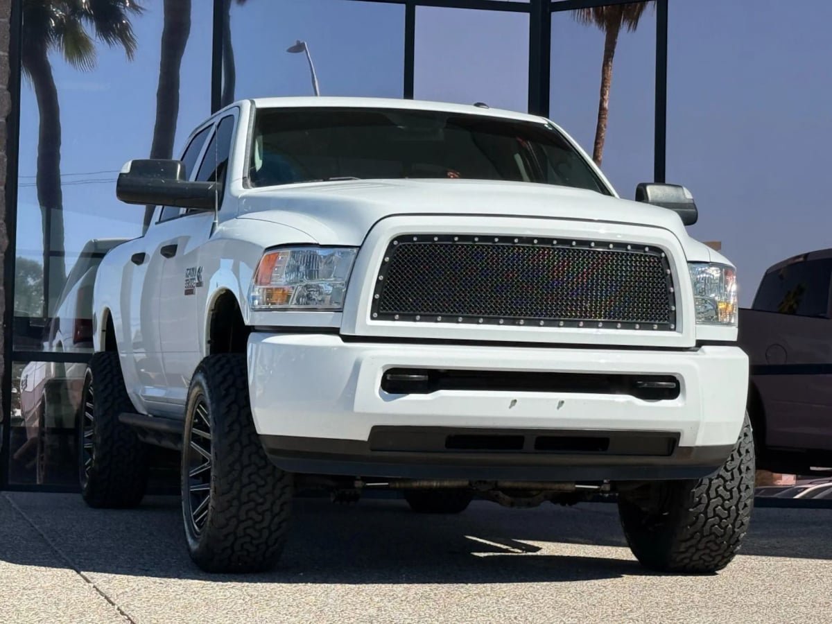 Used 2016 RAM 3500 Tradesman w/ Popular Equipment Group AWD/4WD image 3