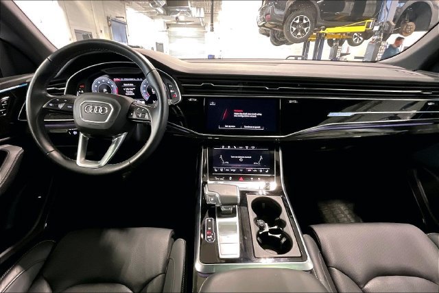 Certified 2025 Audi Q8 Prestige AWD/4WD image 15