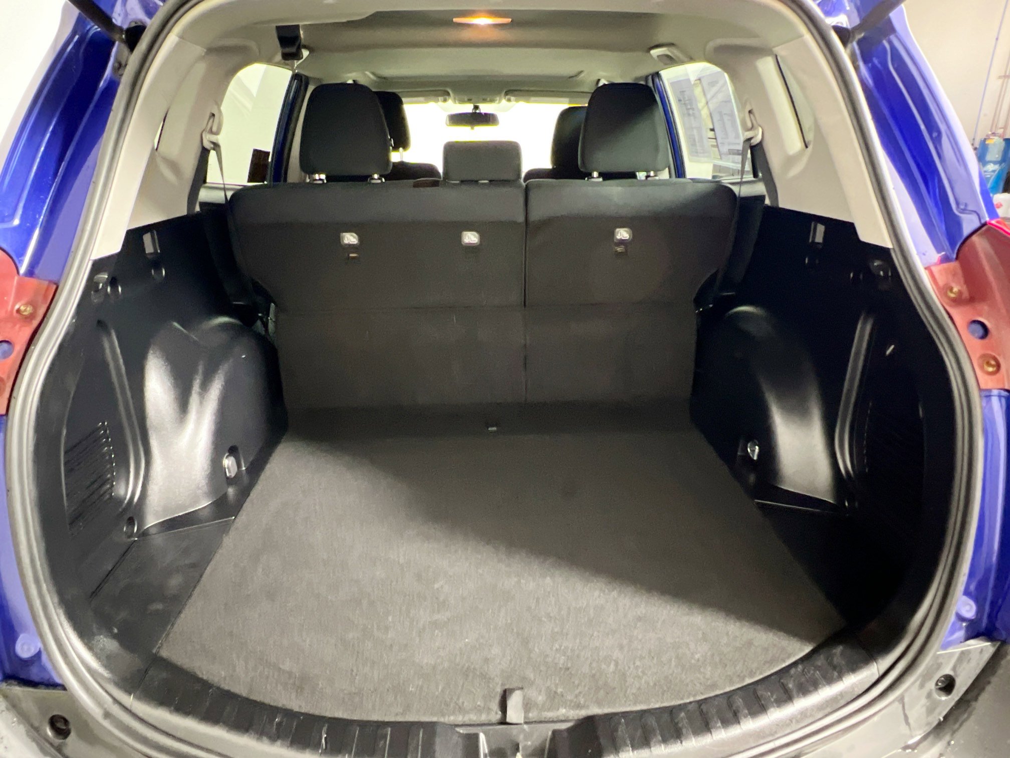 Used 2015 Toyota RAV4 XLE image 33