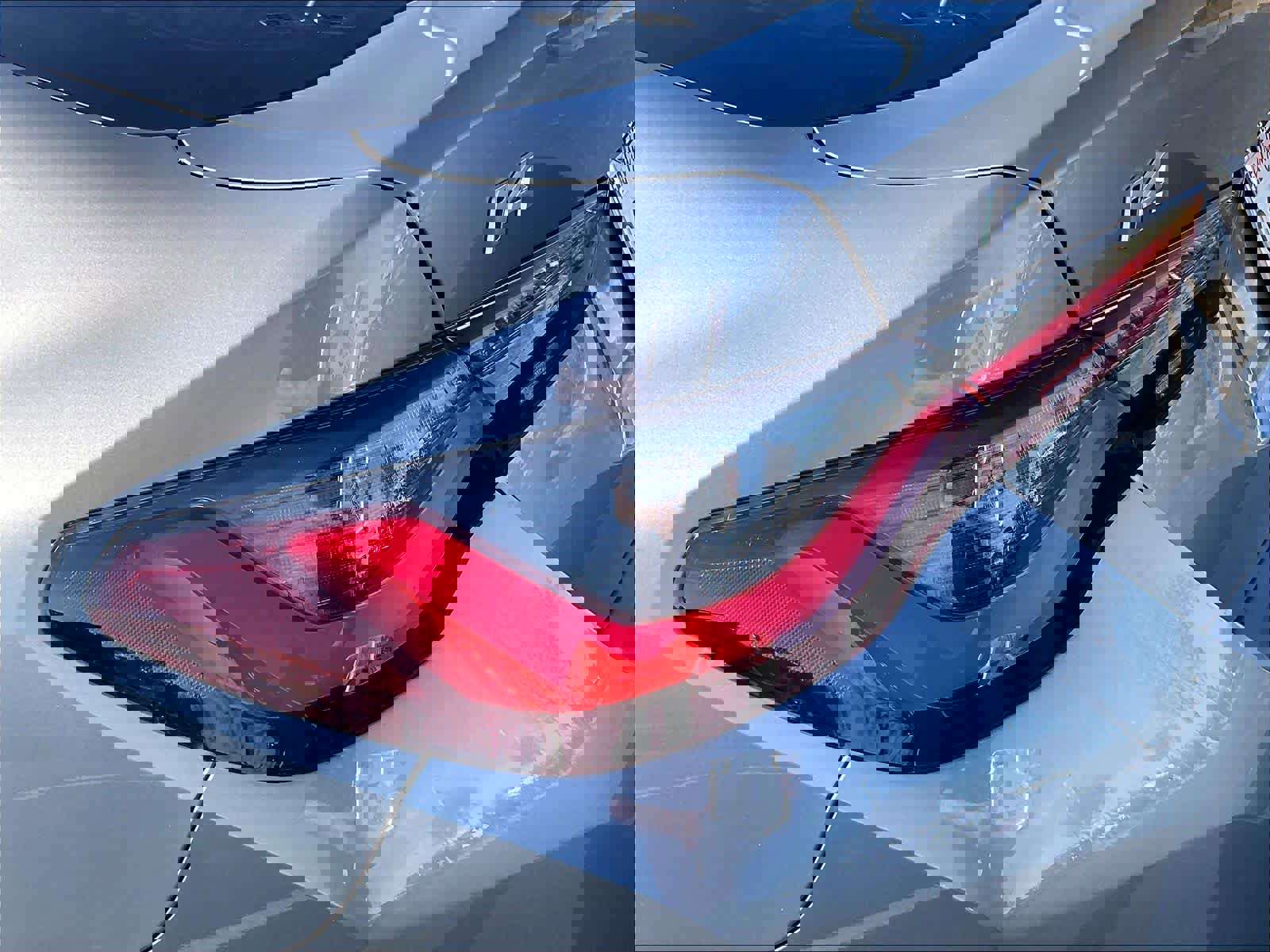 Certified 2025 BMW i4 eDrive40 w/ Premium Package image 32