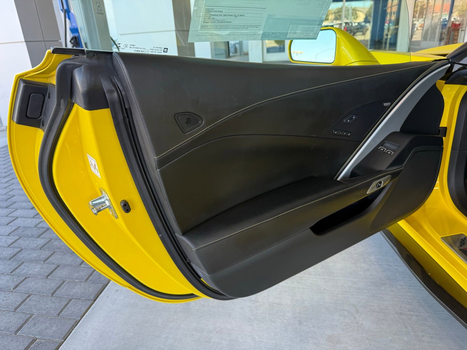 Used 2016 Chevrolet Corvette Z06 w/ 3LZ Preferred Equipment Group image 15