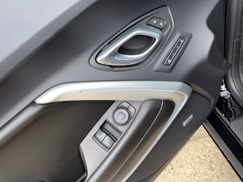 Certified 2016 Chevrolet Camaro SS image 14