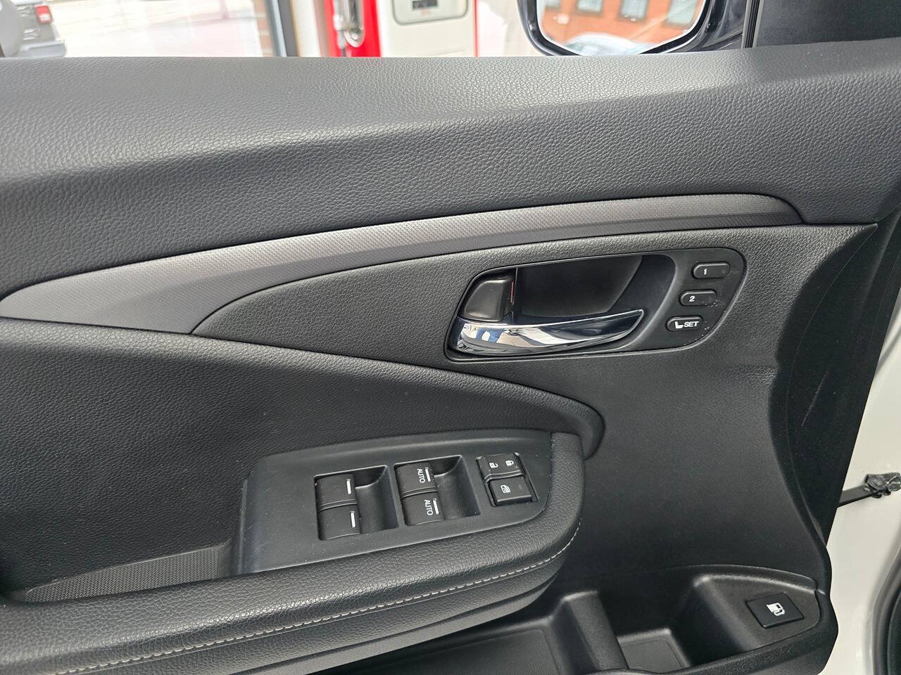 Used 2023 Honda Ridgeline RTL-E image 23