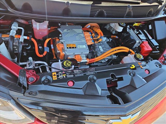 Used 2021 Chevrolet Bolt Premier w/ Infotainment Package FWD image 27