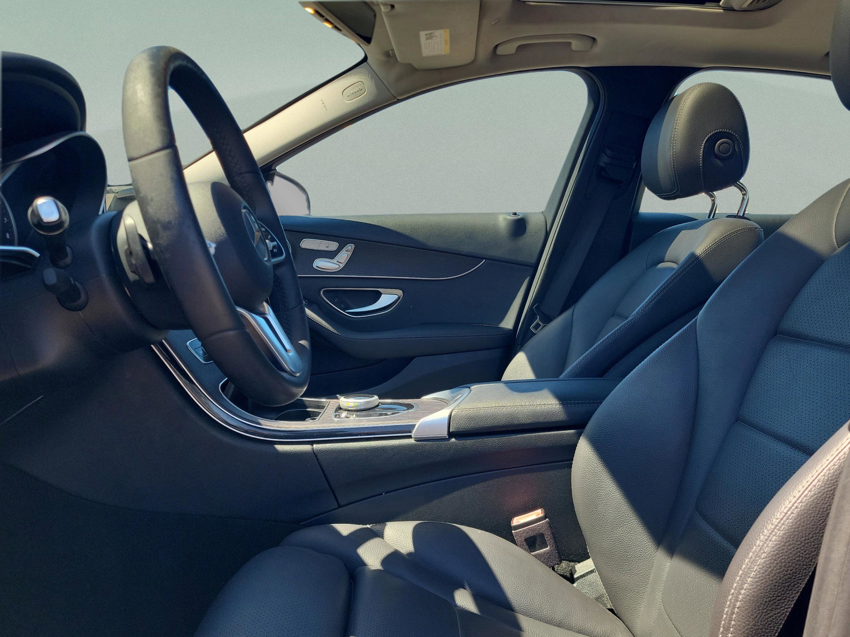 Used 2020 Mercedes-Benz C 300 Sedan image 21