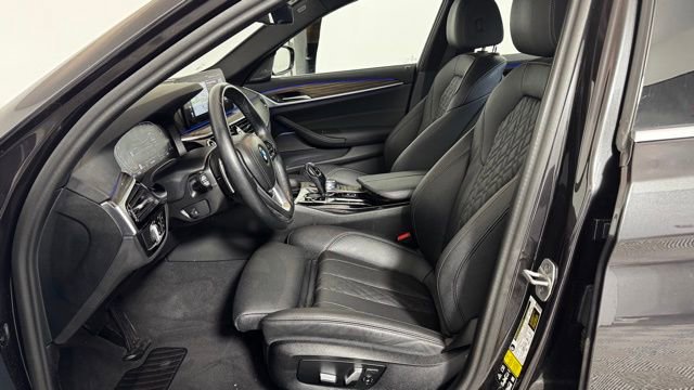 Certified 2023 BMW 540i xDrive w/ Premium Package AWD/4WD image 11