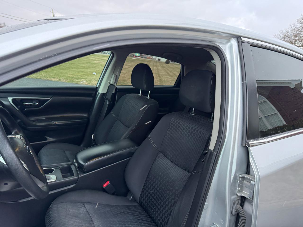 Used 2018 Nissan Altima 2.5 S w/ S Convenience Package FWD image 16