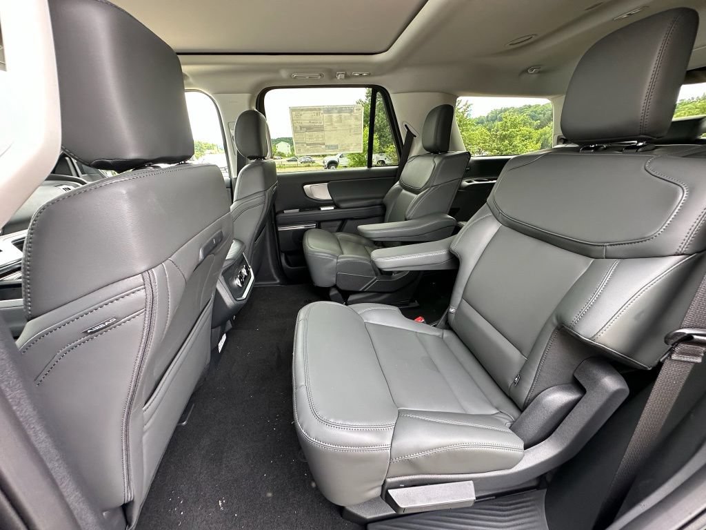 New 2026 Ford Expedition Active AWD/4WD image 20