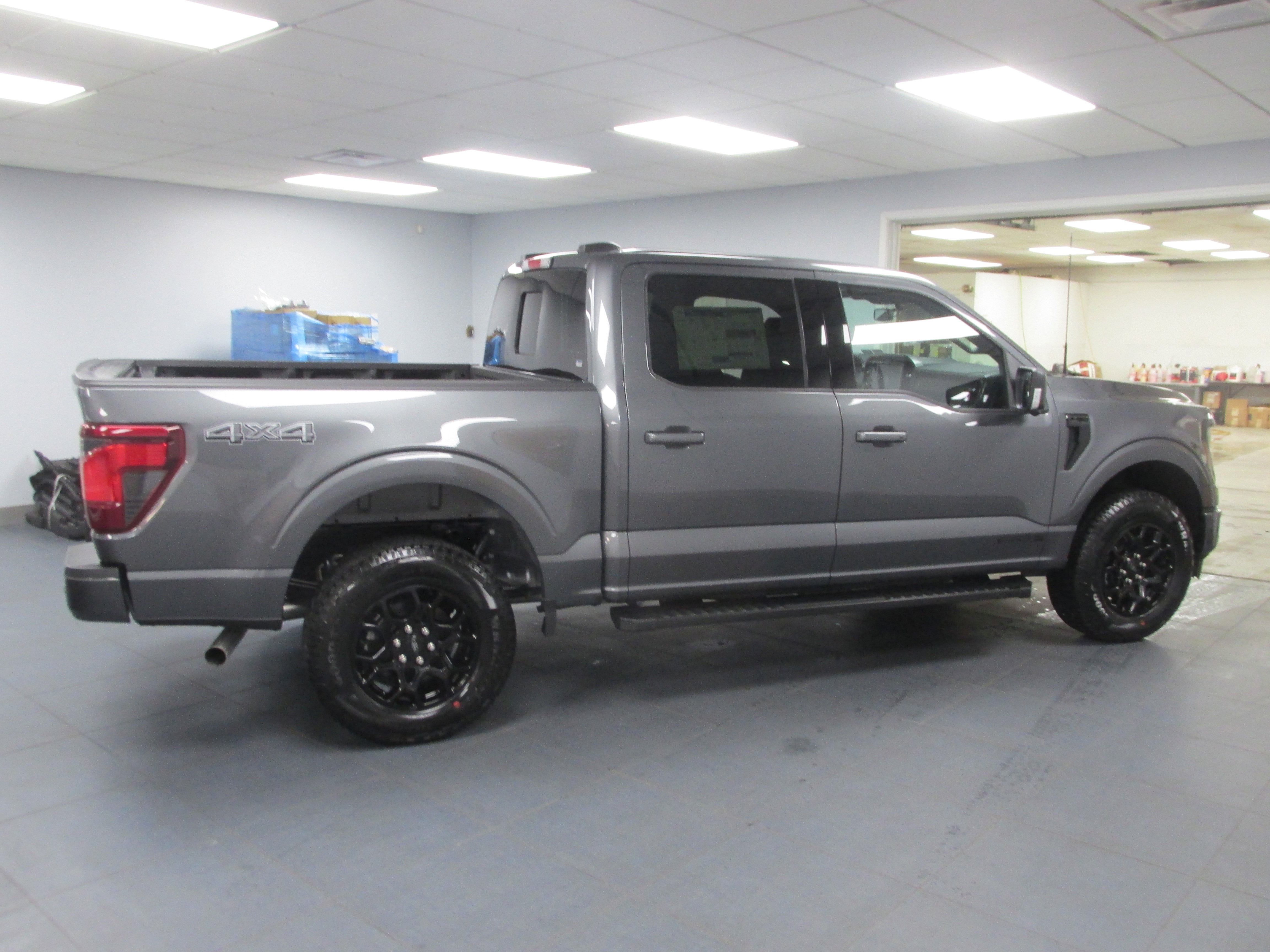 New 2026 Ford F150 XLT w/ Equipment Group 302A MID image 4