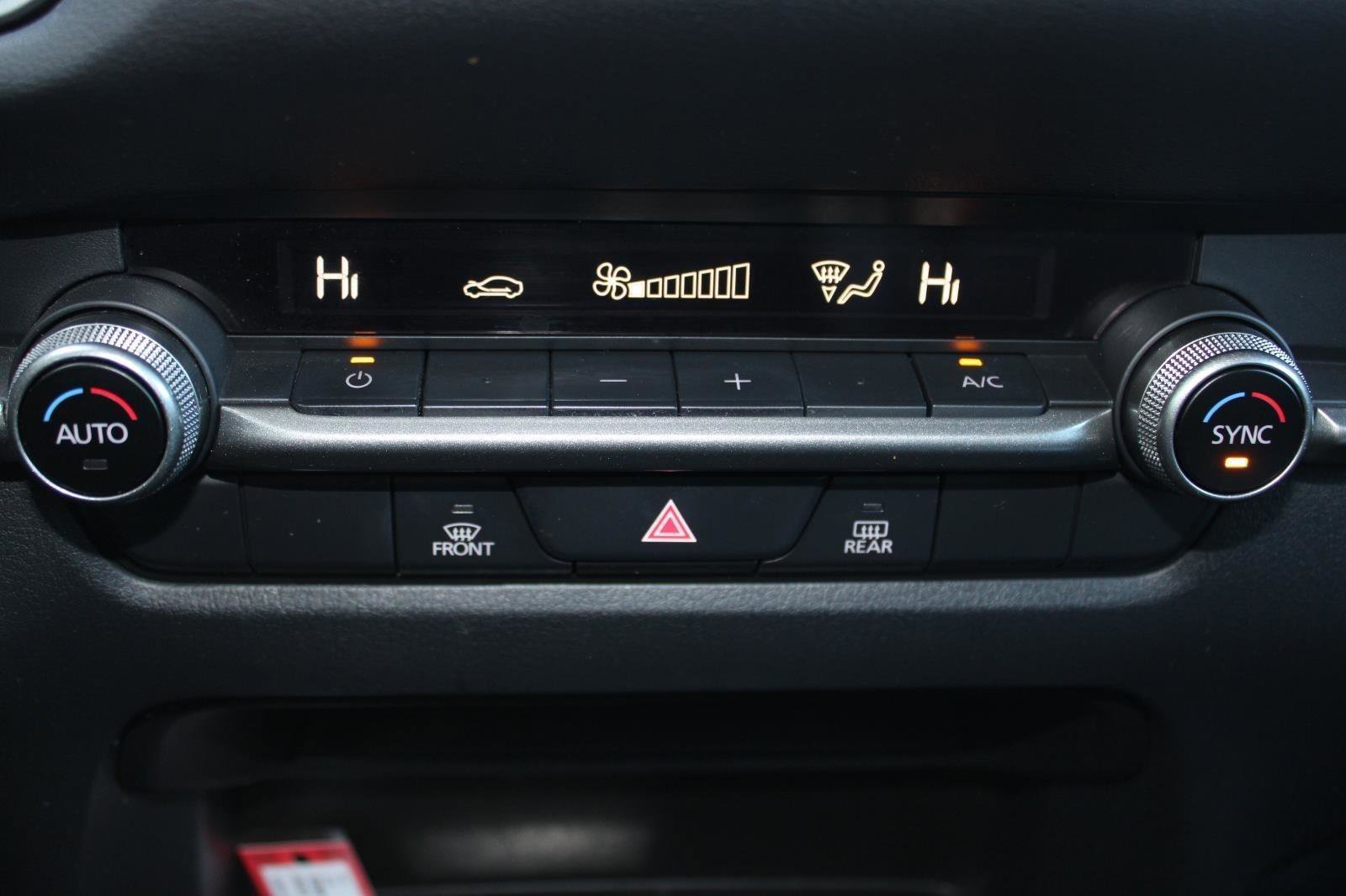 Used 2023 MAZDA CX-30 AWD 2.5 S w/ Select Package image 19