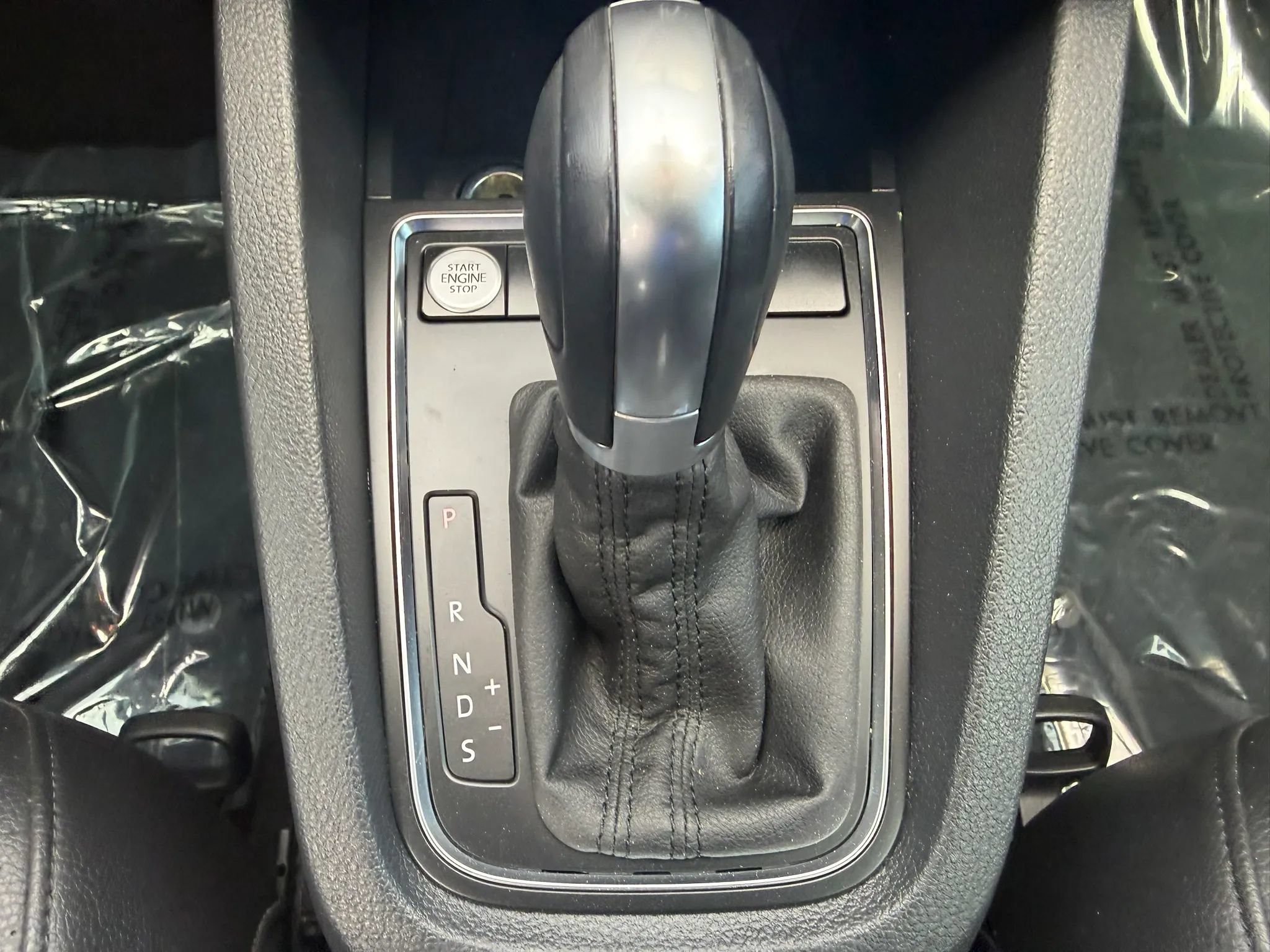 Used 2015 Volkswagen Jetta SE FWD image 17