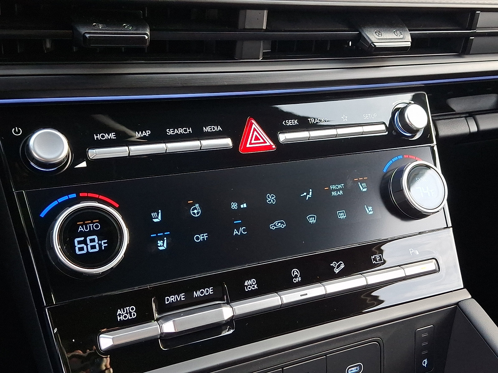 New 2026 Hyundai Santa Fe Calligraphy AWD/4WD image 14