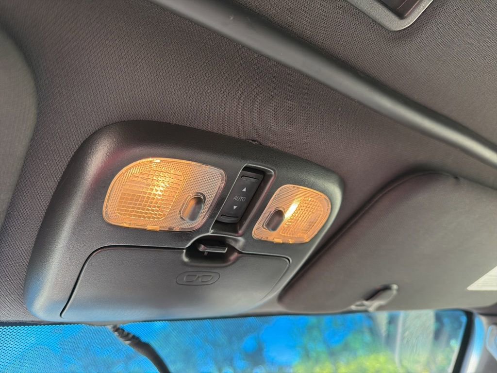 Used 2011 Ford Escape XLT w/ 201A Rapid Spec Order Code image 19