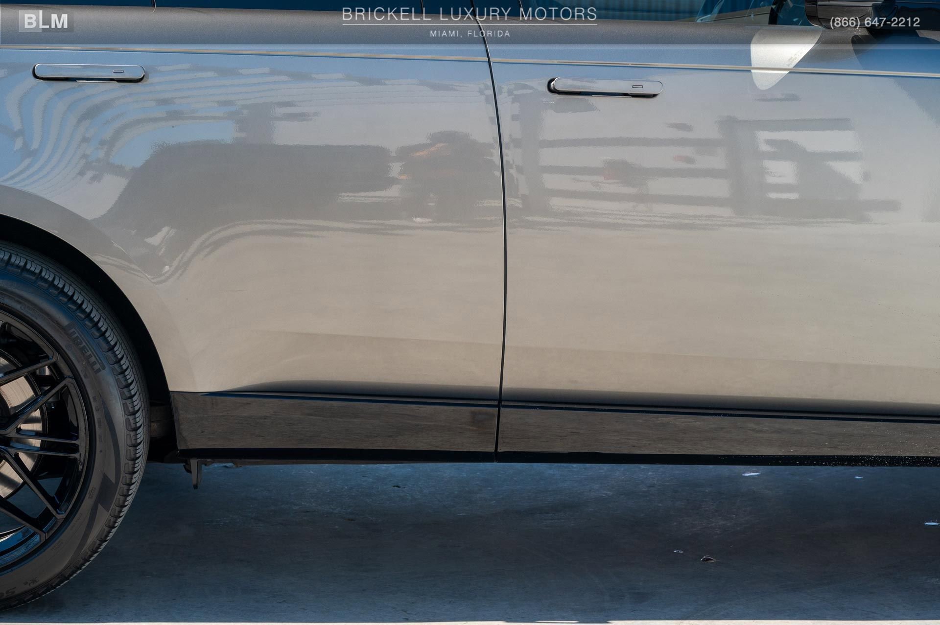 Used 2023 Land Rover Range Rover SE image 46