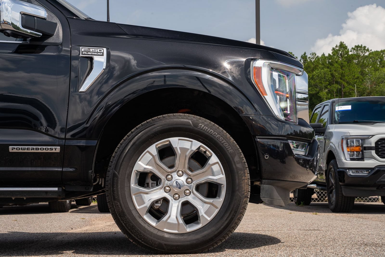 Certified 2023 Ford F150 Platinum w/ Equipment Group 701A High AWD/4WD image 10