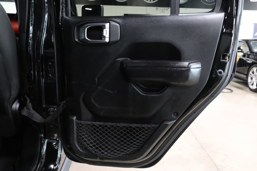 Used 2020 Jeep Gladiator Rubicon image 17