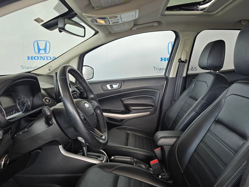 Used 2022 Ford EcoSport Titanium image 9