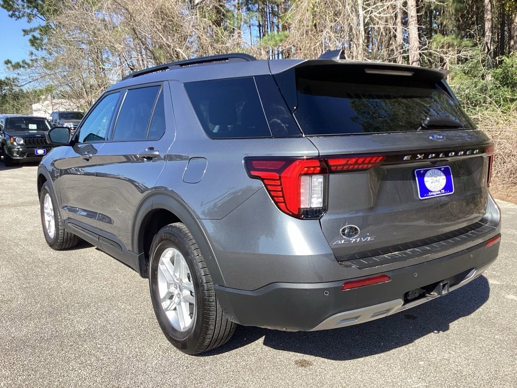 New 2026 Ford Explorer Active w/ Active Comfort Package image 7
