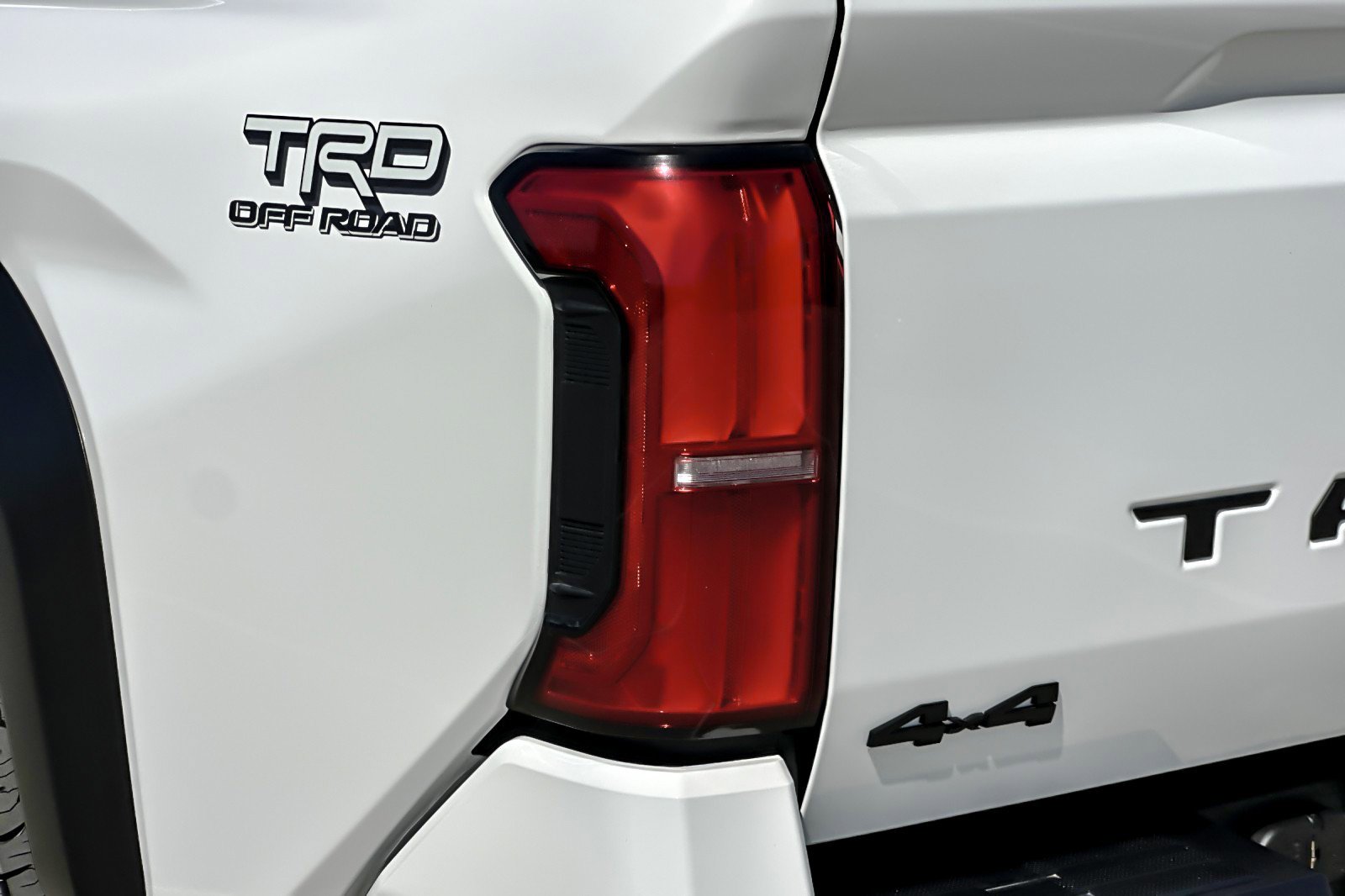 Certified 2024 Toyota Tacoma TRD Sport image 25