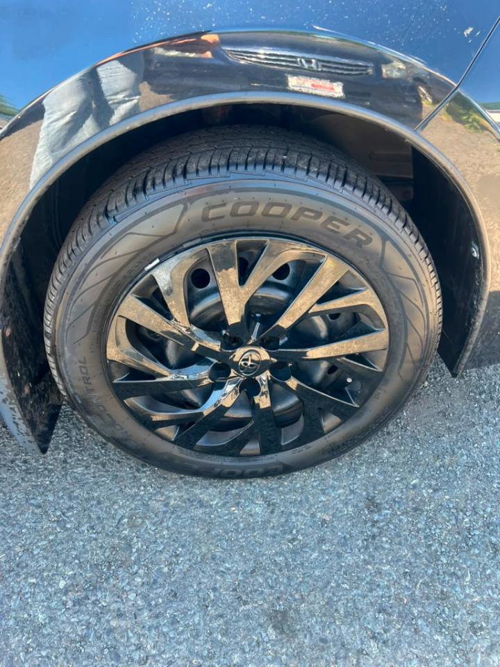 Used 2019 Toyota Corolla LE FWD image 11