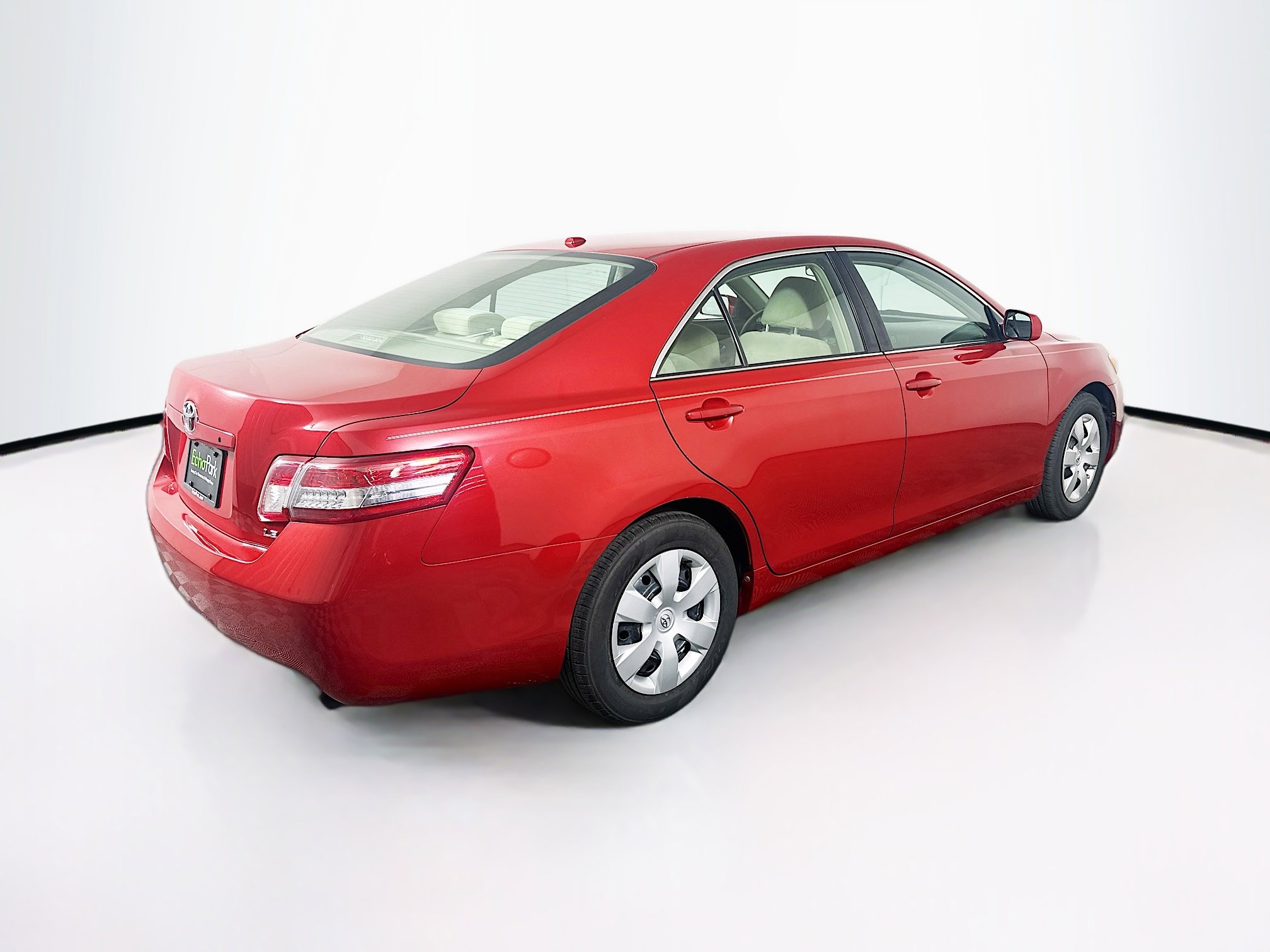 Used 2010 Toyota Camry LE FWD image 9