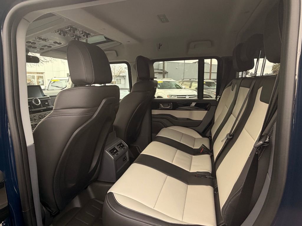 New 2025 INEOS Grenadier Fieldmaster Edition image 12