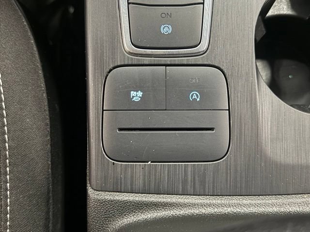 Certified 2024 Ford Escape Active AWD/4WD image 31