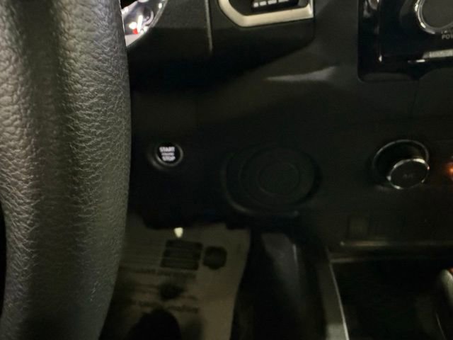 Certified 2024 Nissan Frontier SV image 18