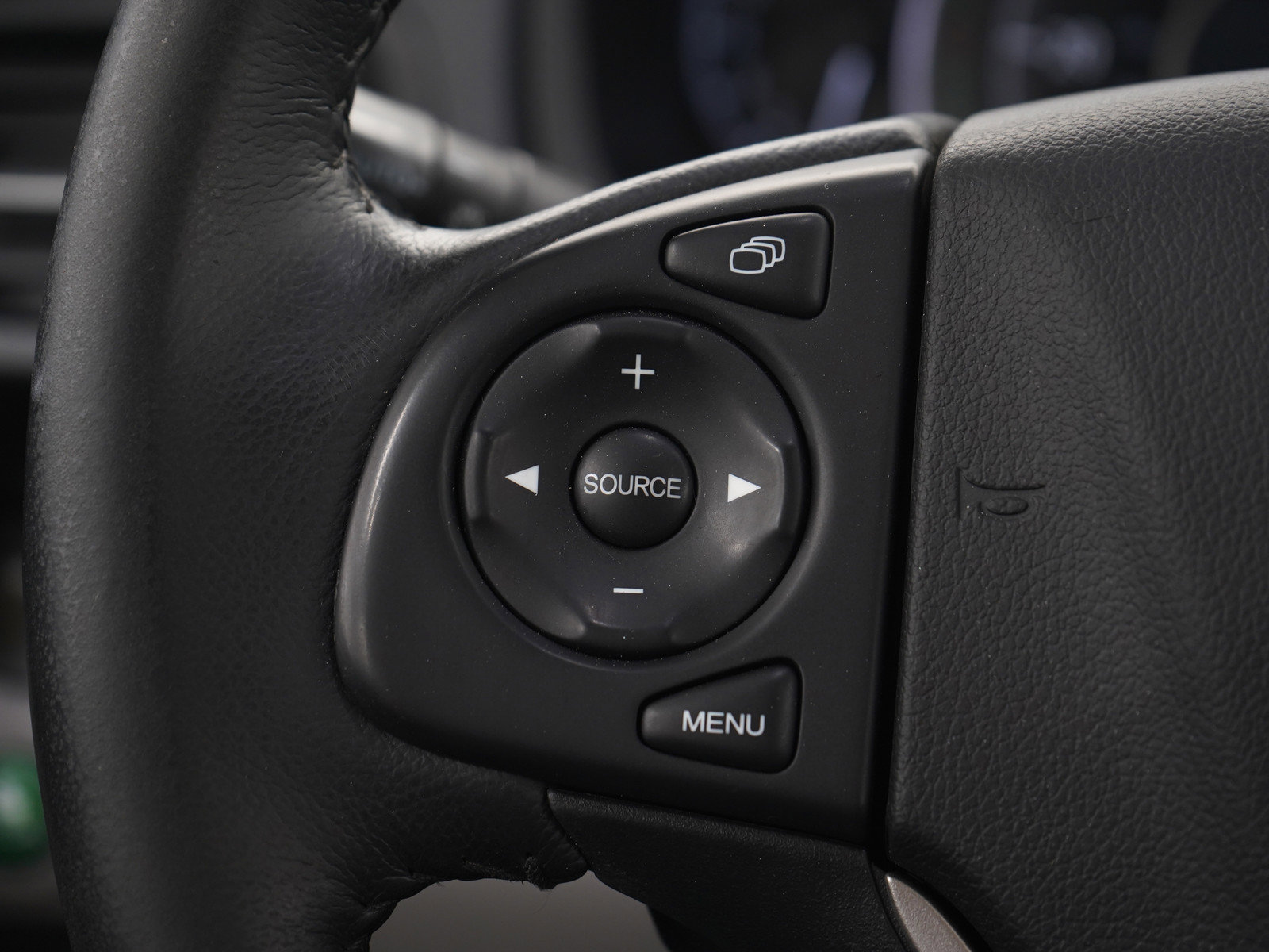 Used 2014 Honda CR-V EX-L image 25