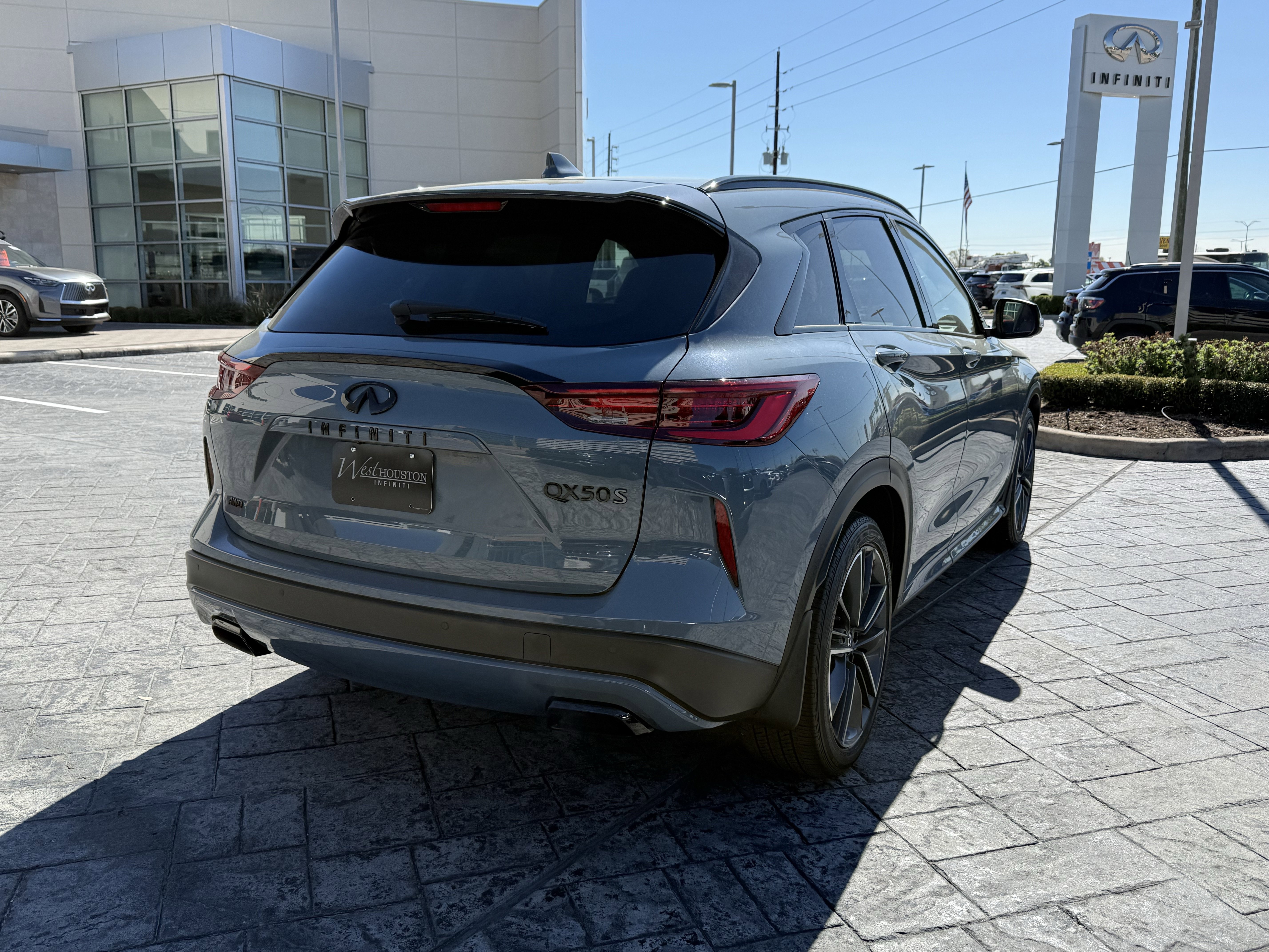Certified 2025 INFINITI QX50 Sport AWD/4WD image 7