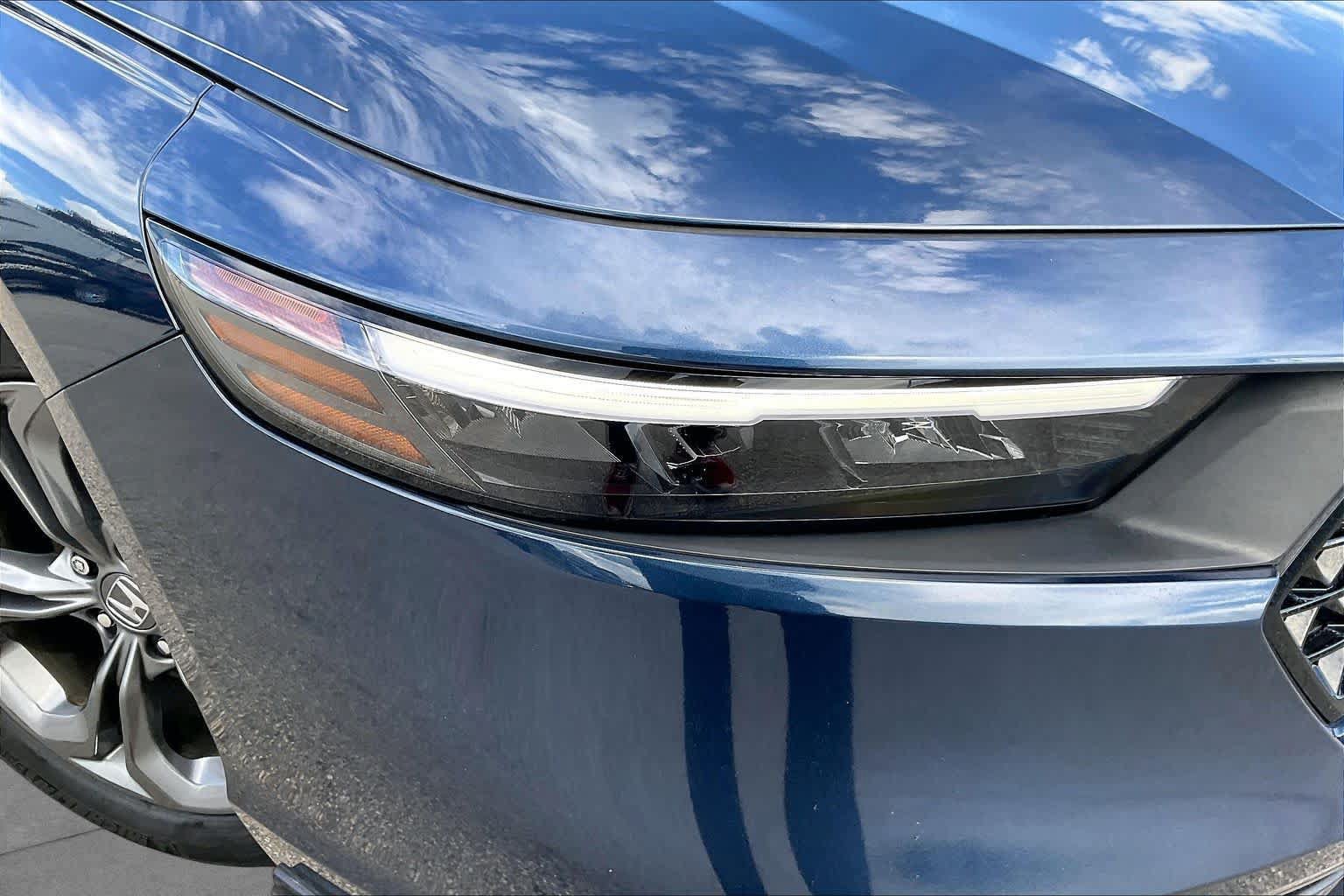 Used 2023 Honda Accord EX image 28