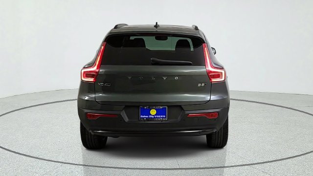 New 2026 Volvo XC40 B5 Plus w/ Climate Package AWD/4WD image 6
