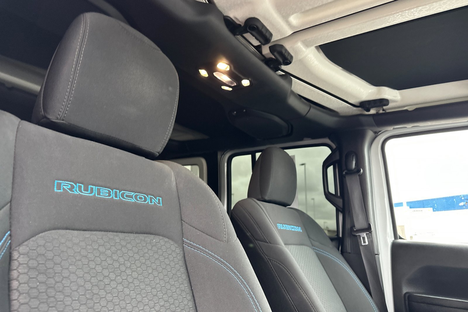 Used 2021 Jeep Wrangler Unlimited Rubicon 4xe image 17