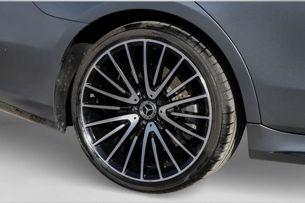 Used 2023 Mercedes-Benz S 580 4MATIC Sedan image 48