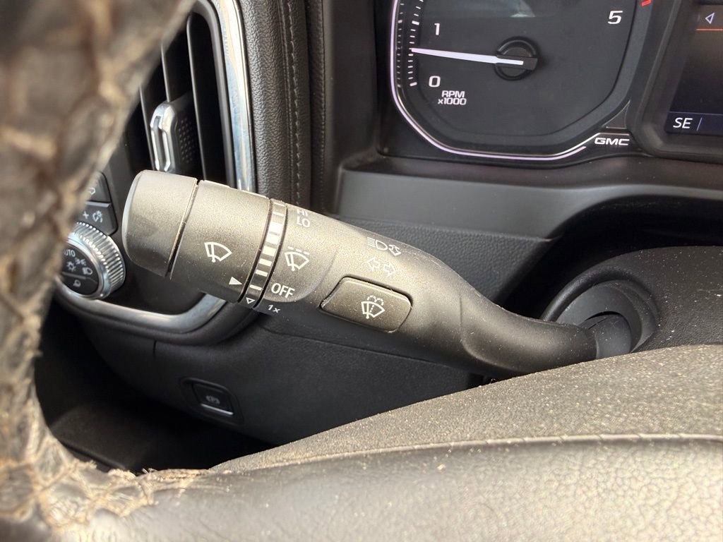 Used 2022 GMC Sierra 2500 SLT w/ SLT Convenience Package image 39