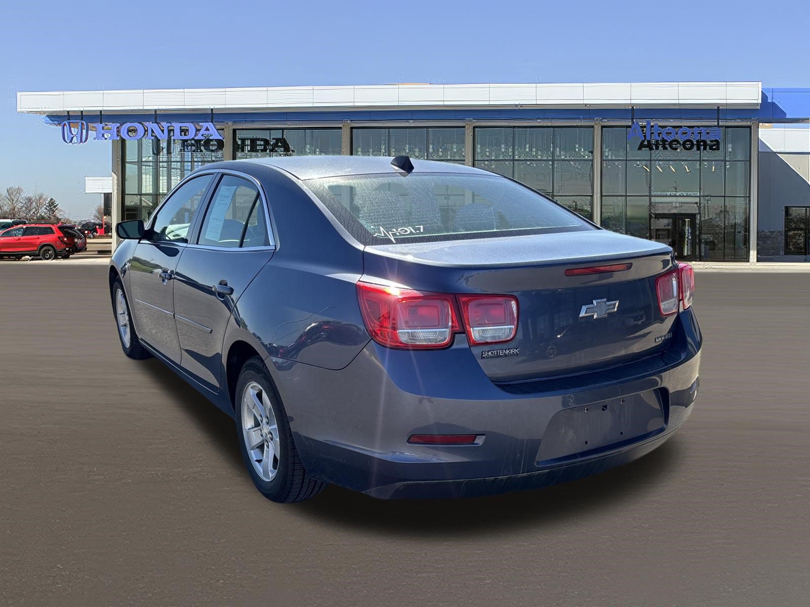 Used 2013 Chevrolet Malibu LS w/ Protection Package FWD image 3