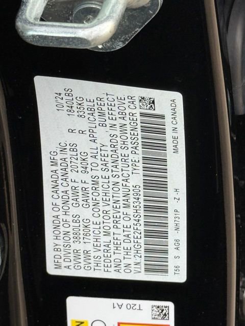 Used 2025 Honda Civic Sport image 32