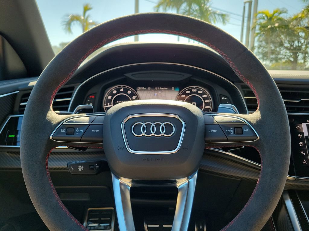 Used 2025 Audi RS Q8 performance image 7