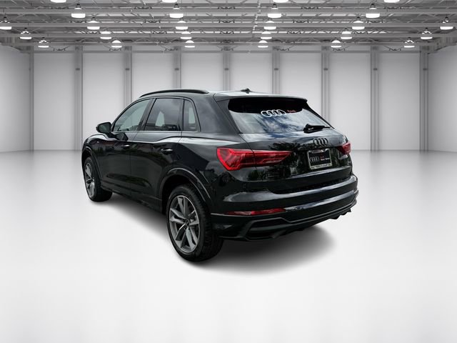 Certified 2025 Audi Q3 2.0T Premium image 8