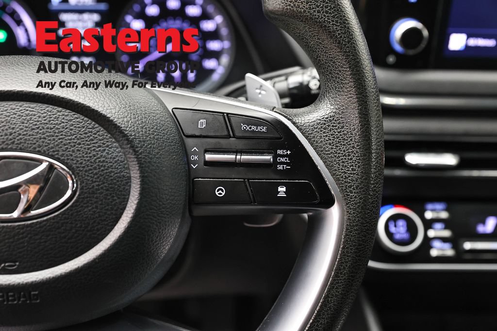 Used 2023 Hyundai Sonata Blue FWD image 16