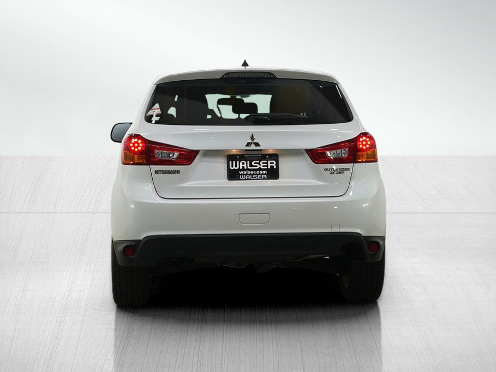 Used 2015 Mitsubishi Outlander Sport ES image 4