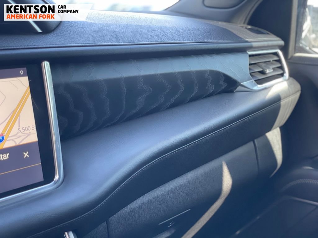 Used 2021 GMC Yukon Denali w/ Denali Premium Package AWD/4WD image 27