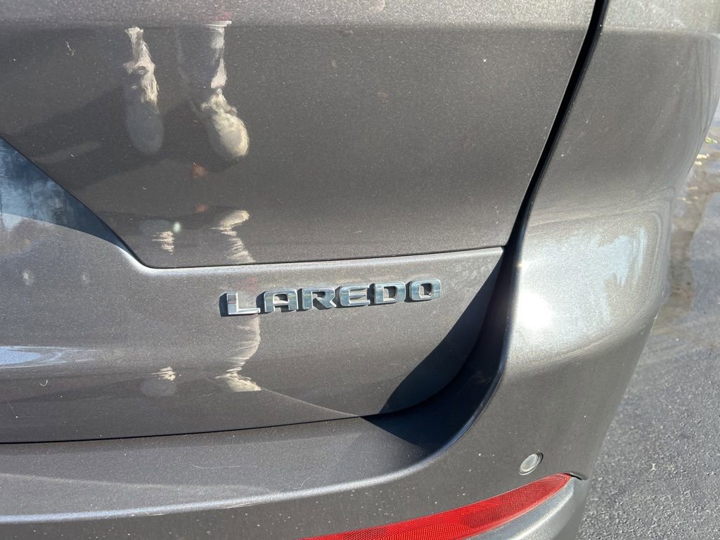 Used 2022 Jeep Grand Cherokee L Laredo w/ Luxury Tech Group I image 11