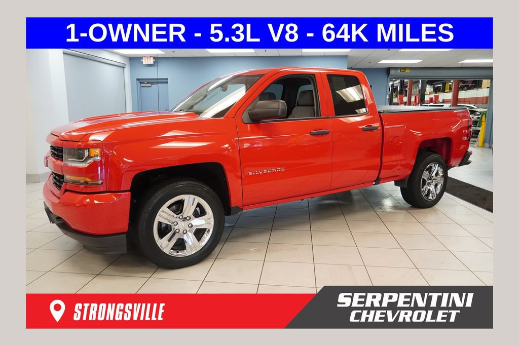 Used 2017 Chevrolet Silverado 1500 Custom w/ Custom Convenience Package AWD/4WD image 1