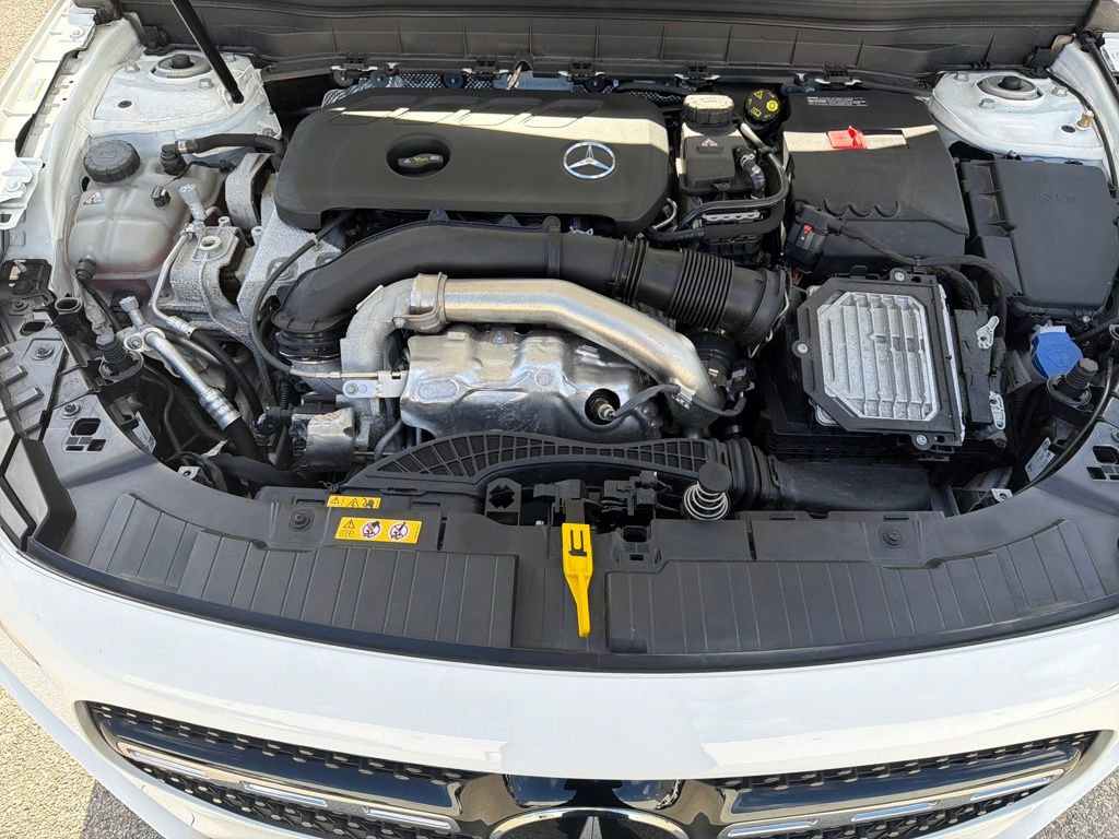 Used 2025 Mercedes-Benz GLB 250 GLB 250 image 22