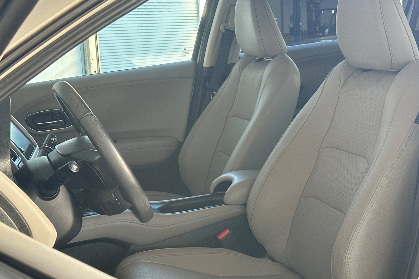 Used 2021 Honda HR-V EX-L image 23